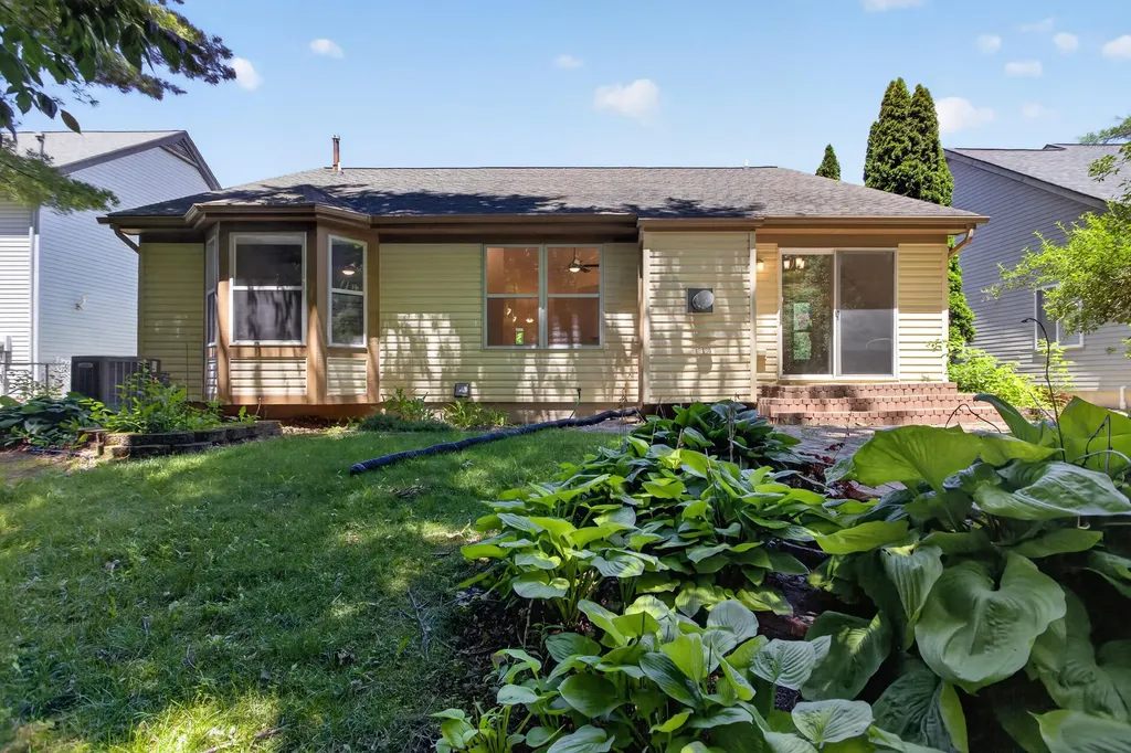 7944 Thornhill Drive Ypsilanti Charter Township MI 48197