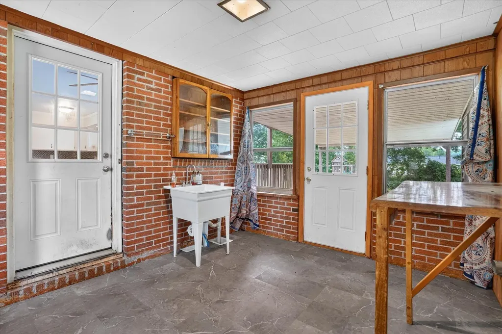 227 Eastlawn Parma Village MI 49269