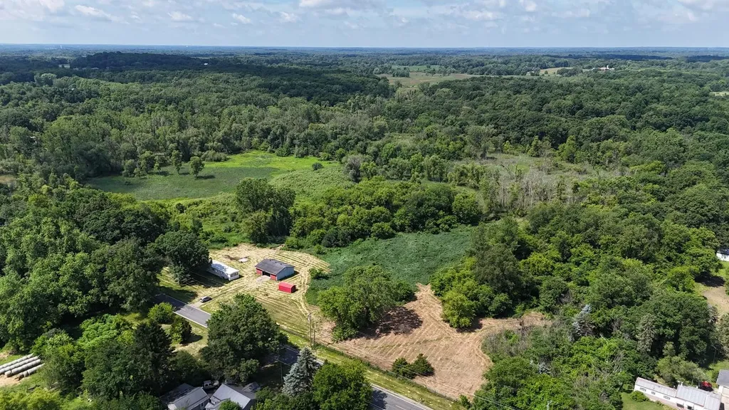 9500 N Meridian Road Henrietta Township MI 49272