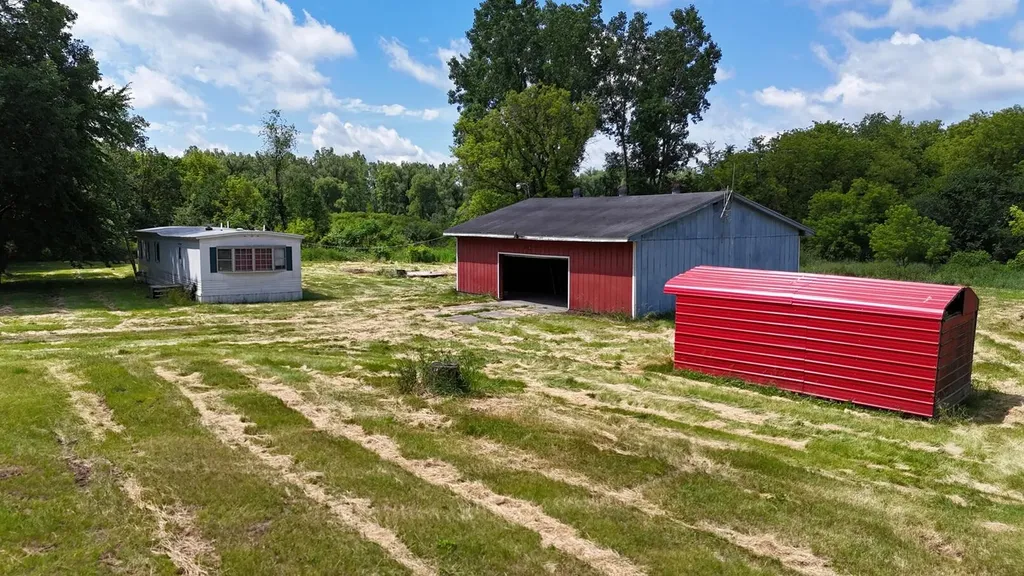 9500 N Meridian Road Henrietta Township MI 49272