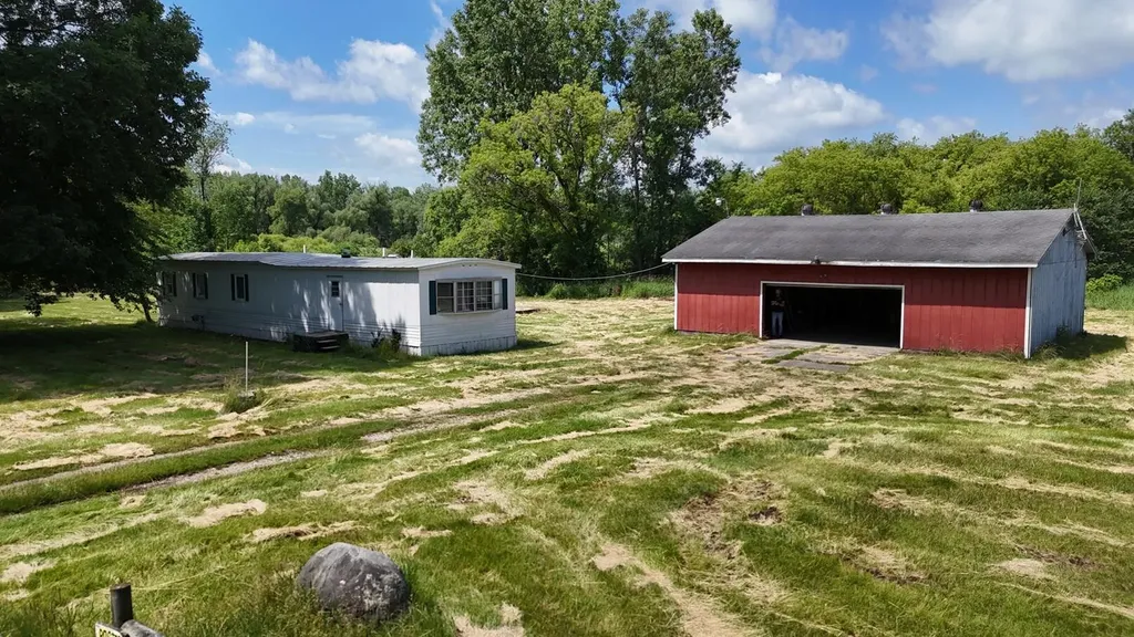 9500 N Meridian Road Henrietta Township MI 49272