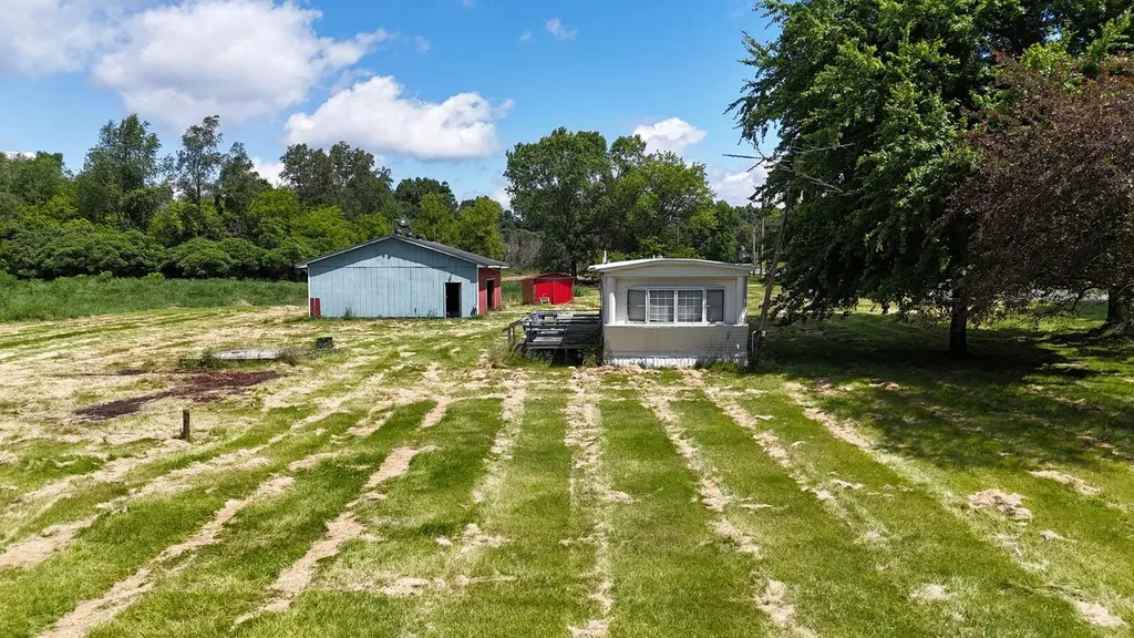 9500 N Meridian Road Henrietta Township MI 49272