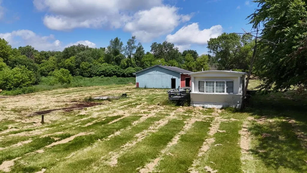 9500 N Meridian Road Henrietta Township MI 49272