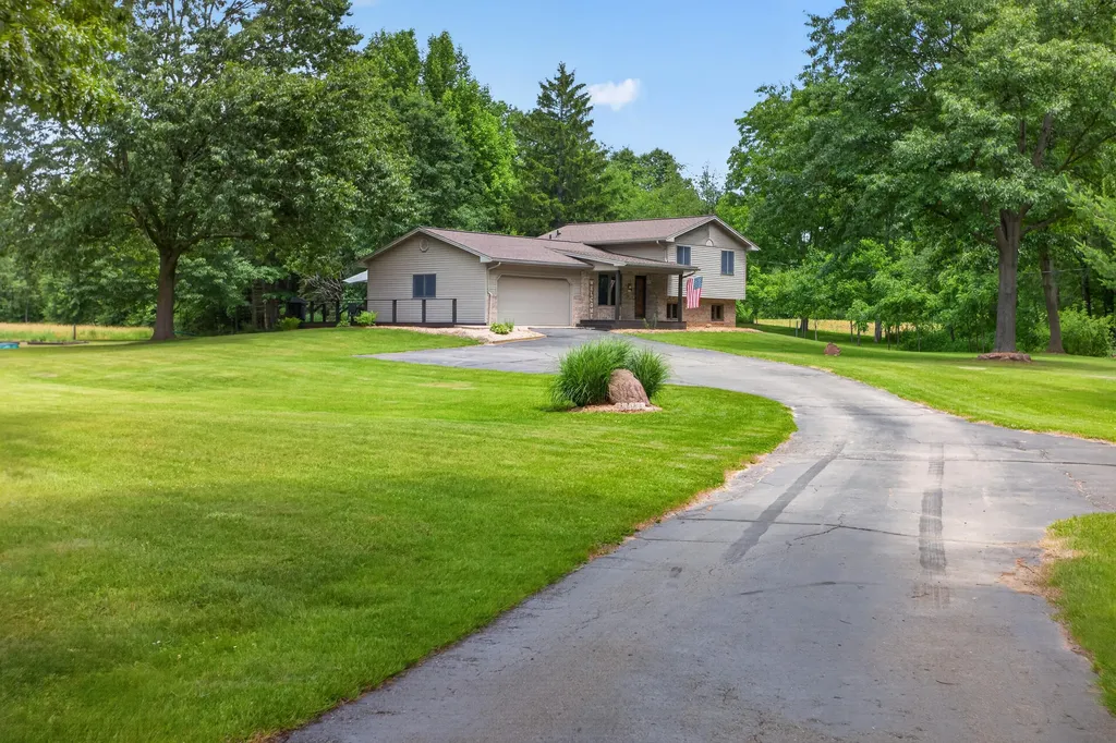 14520 Wheaton Road Woodstock Township MI 49230