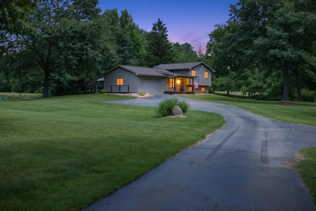 14520 Wheaton Road Woodstock Township MI 49230