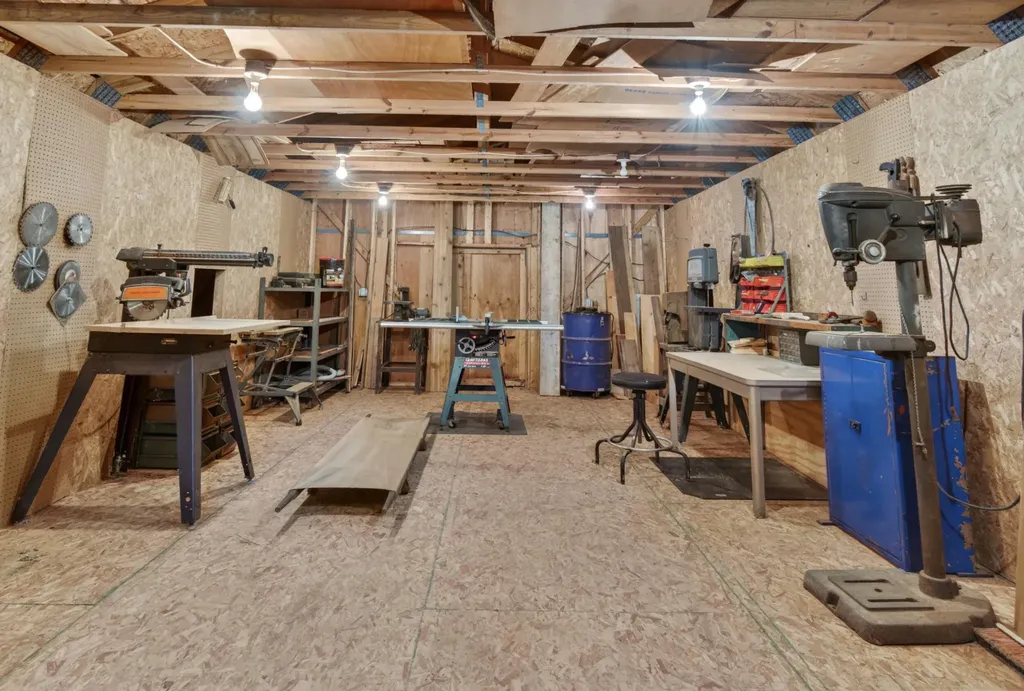 7789 Thorne Hanover Township MI 49246