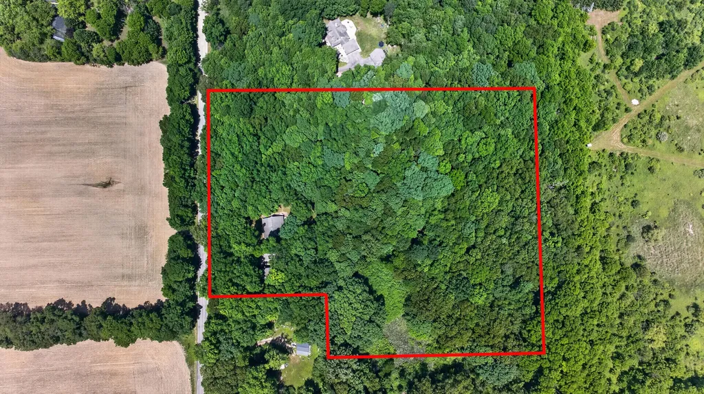 7789 Thorne Hanover Township MI 49246