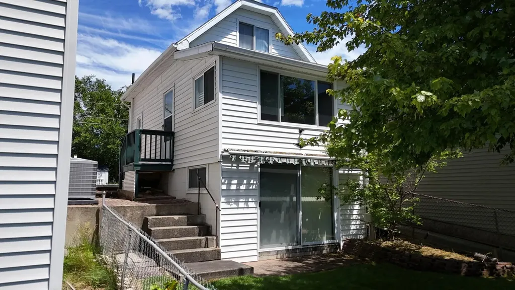 230 Duryeas Point Leoni Township MI 49254