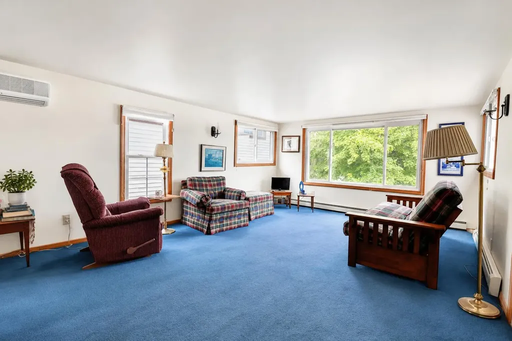 230 Duryeas Point Leoni Township MI 49254