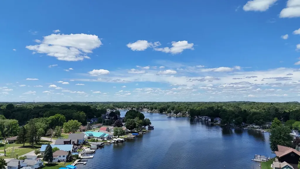 230 Duryeas Point Leoni Township MI 49254