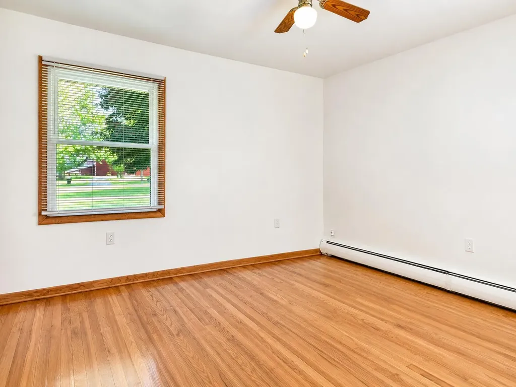 18100 English Road Manchester Township MI 48158