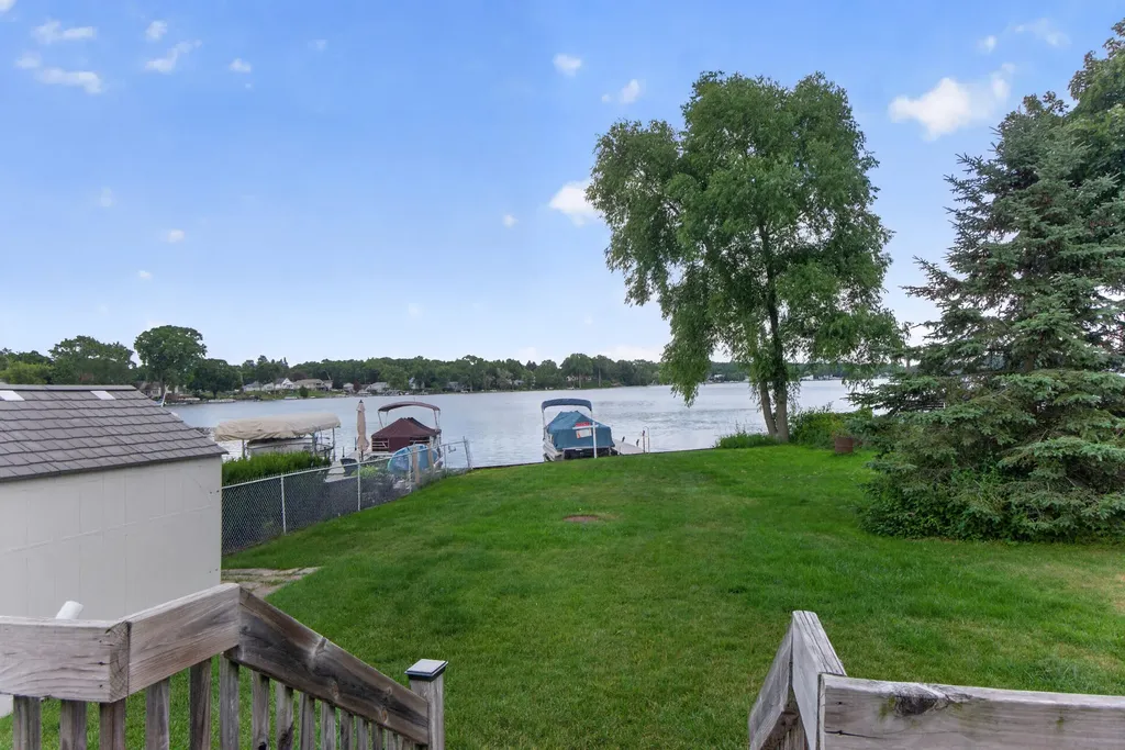 298 Ackerson Lake Drive Napoleon Township MI 49201