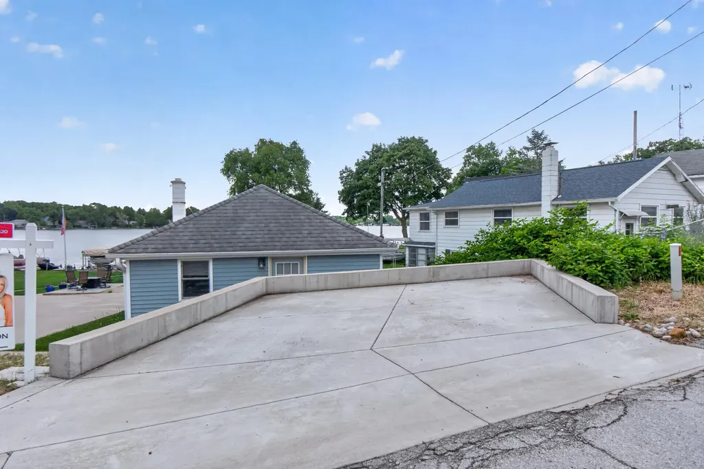 298 Ackerson Lake Drive Napoleon Township MI 49201