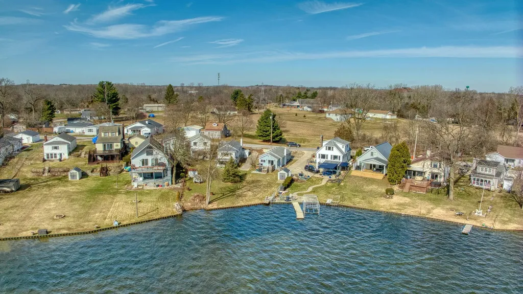 298 Ackerson Lake Drive Napoleon Township MI 49201