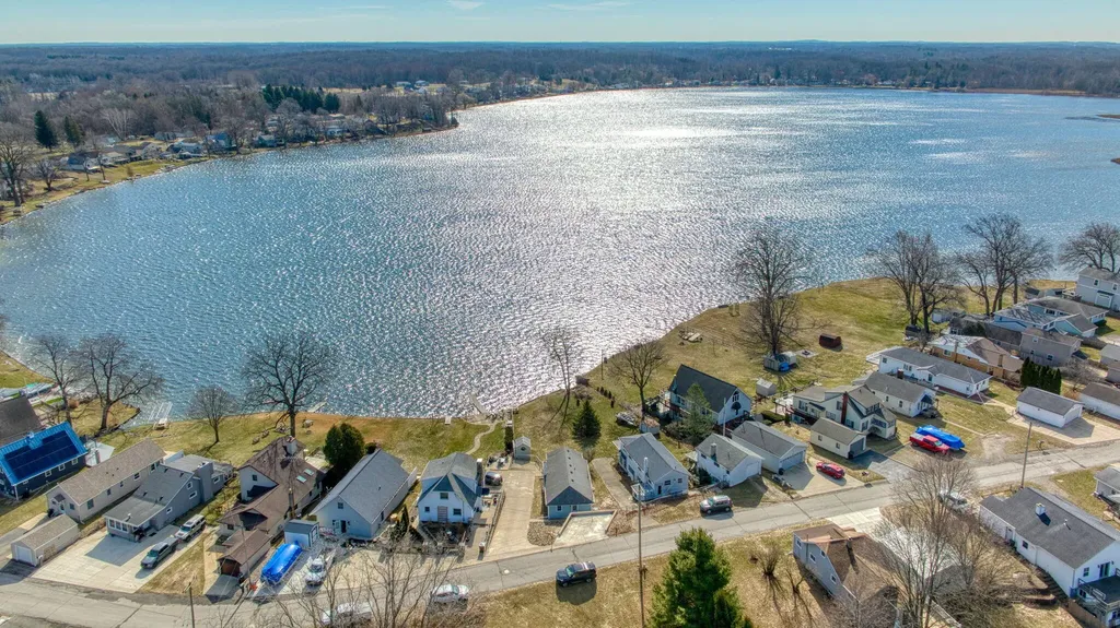 298 Ackerson Lake Drive Napoleon Township MI 49201