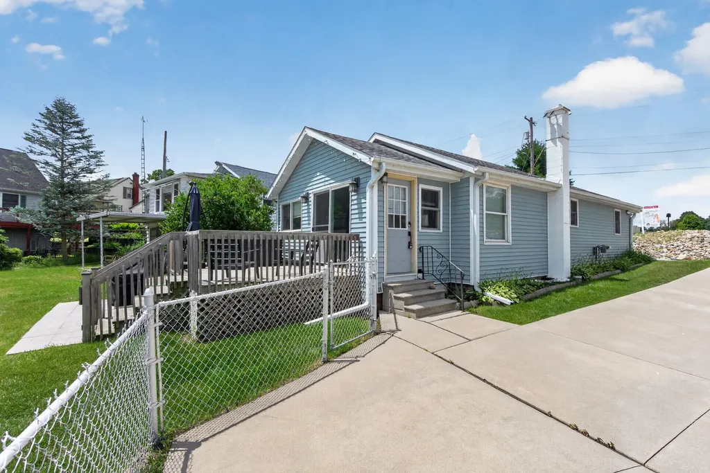298 Ackerson Lake Drive Napoleon Township MI 49201