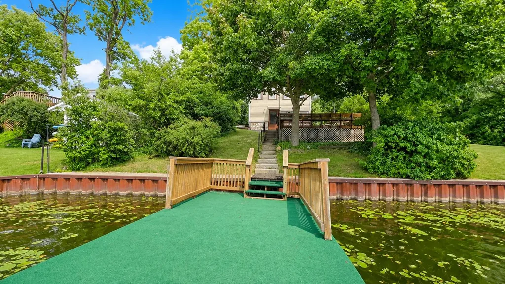 1600 Mull Road Manchester Township MI 49287