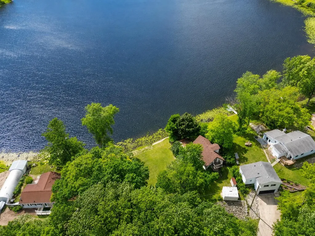 1600 Mull Road Manchester Township MI 49287