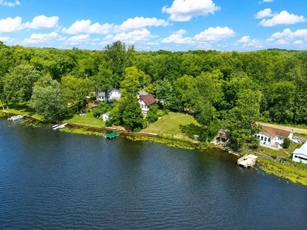 1600 Mull Road Manchester Township MI 49287
