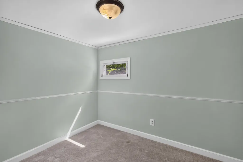 201 Tipperary Street Leoni Township MI 49254