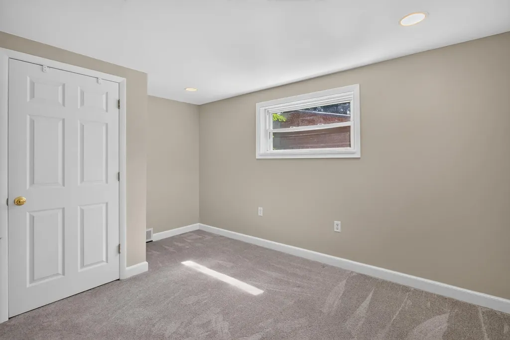 201 Tipperary Street Leoni Township MI 49254