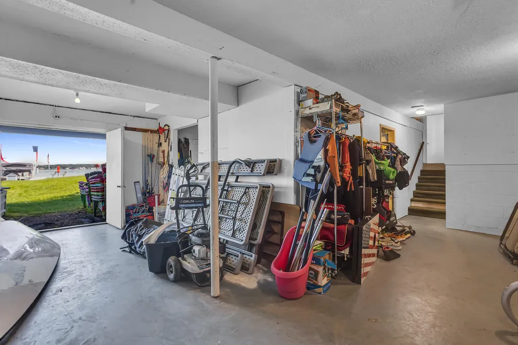 6358 Kelley Road Columbia Township MI 49230