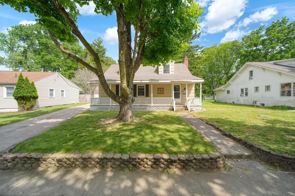 743 Briarcliff Road Jackson City MI 49201