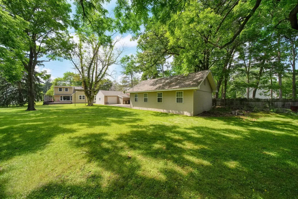 743 Briarcliff Road Jackson City MI 49201