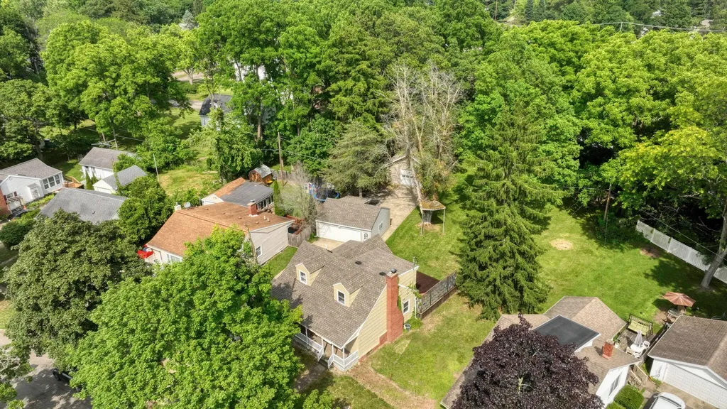 743 Briarcliff Road Jackson City MI 49201