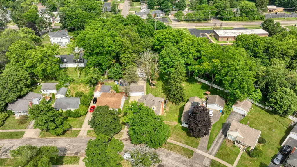 743 Briarcliff Road Jackson City MI 49201
