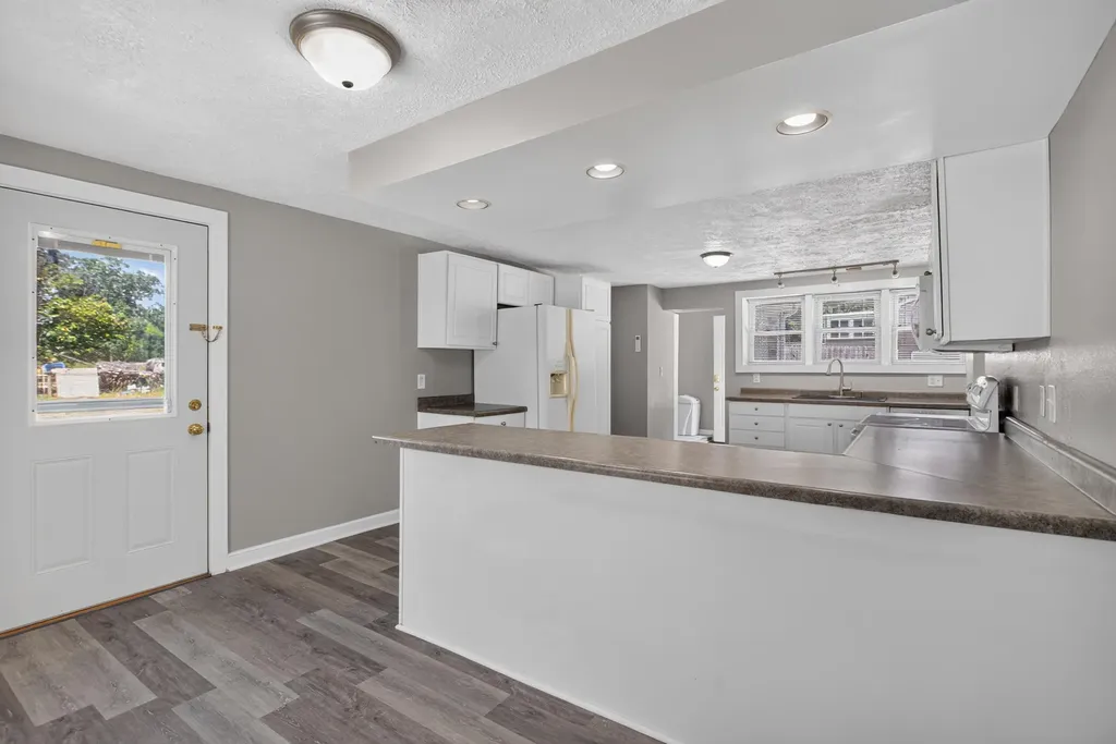 4718 S Draper Road Summit Township MI 49203