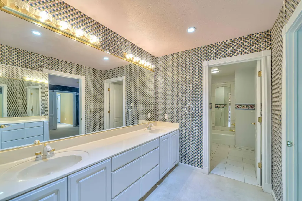 3664 W Primilia Lane Summit Township MI 49201