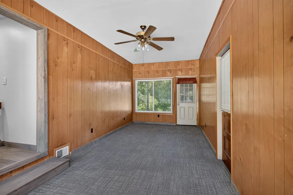 2695 Gilletts Lake Road Leoni Township MI 49201