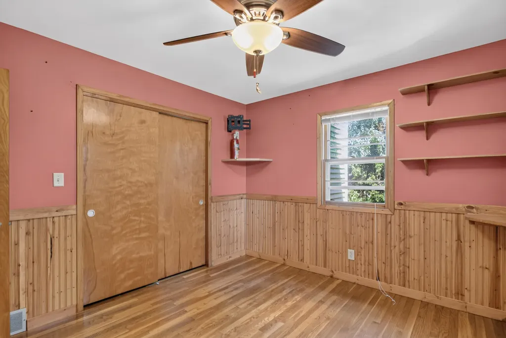 2695 Gilletts Lake Road Leoni Township MI 49201