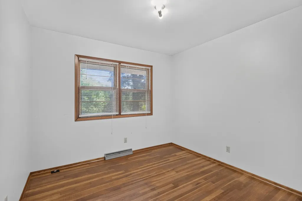 2695 Gilletts Lake Road Leoni Township MI 49201