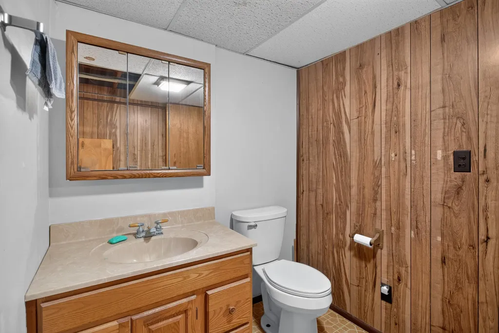 2695 Gilletts Lake Road Leoni Township MI 49201