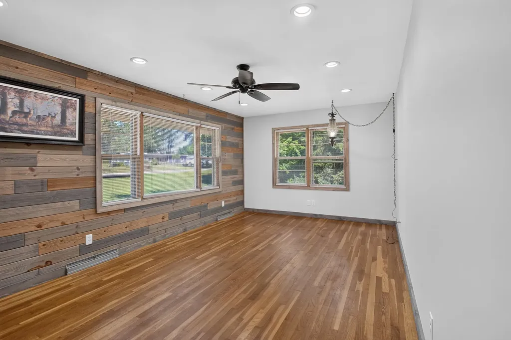 2695 Gilletts Lake Road Leoni Township MI 49201