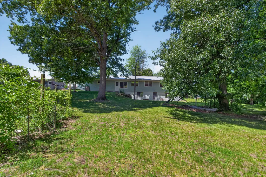 2695 Gilletts Lake Road Leoni Township MI 49201