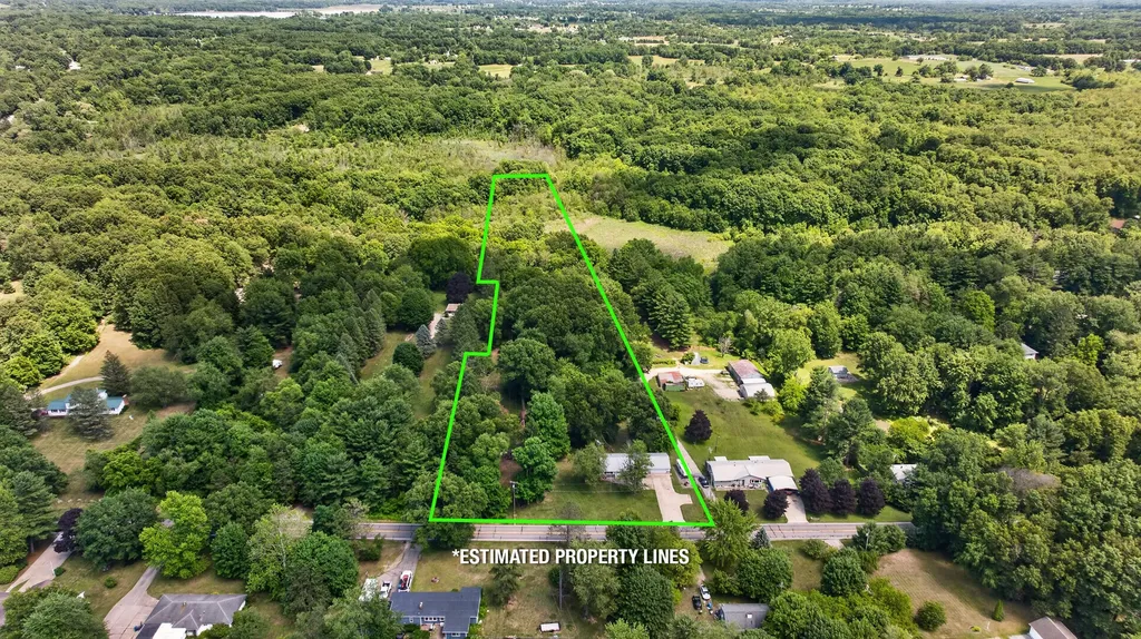 2695 Gilletts Lake Road Leoni Township MI 49201