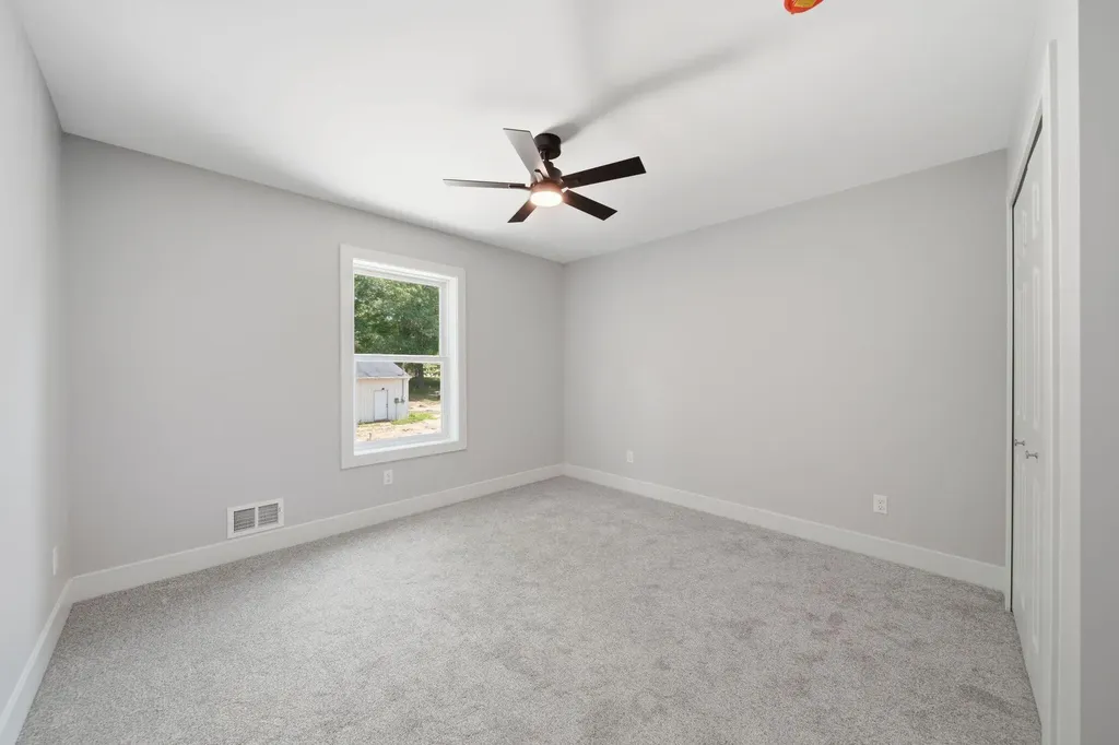 1823 N Sutton Road Leoni Township MI 49202