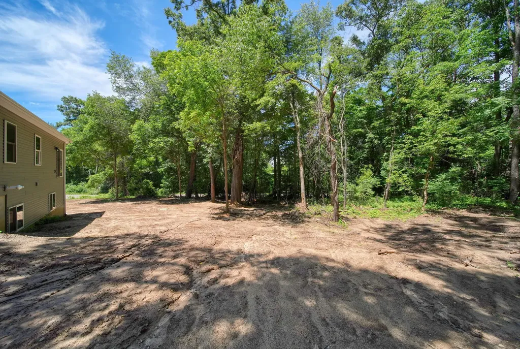 1823 N Sutton Road Leoni Township MI 49202
