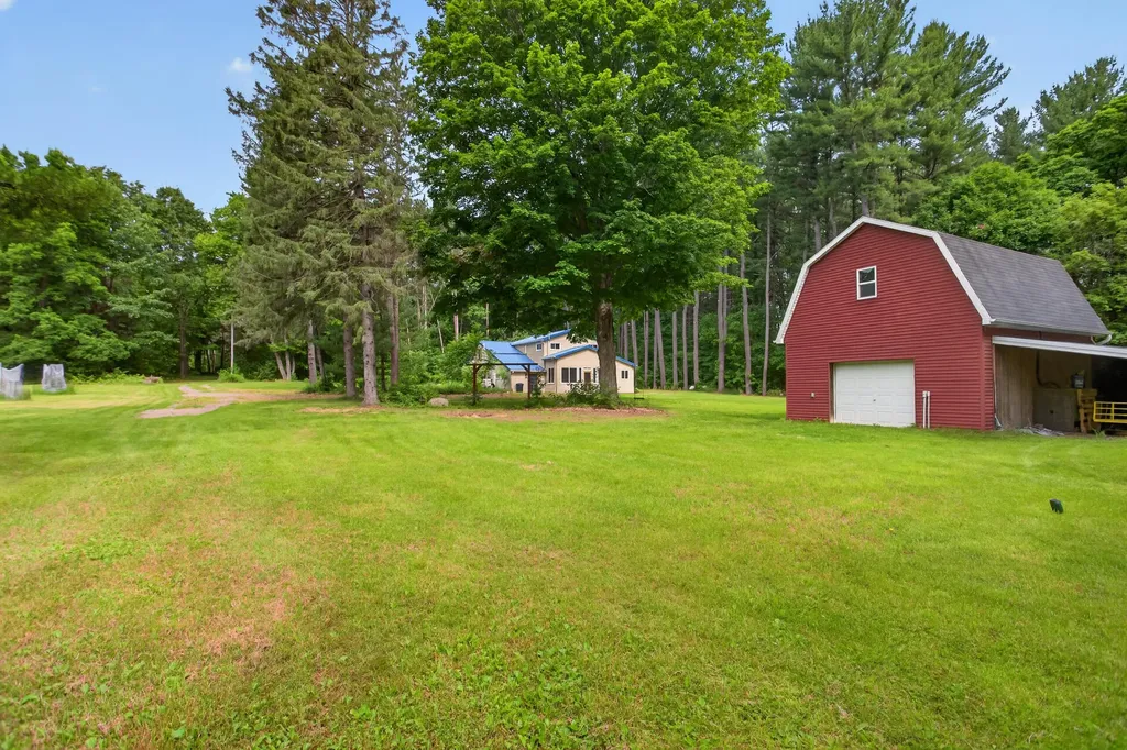 8727 Lansing Avenue Rives Township MI 49277