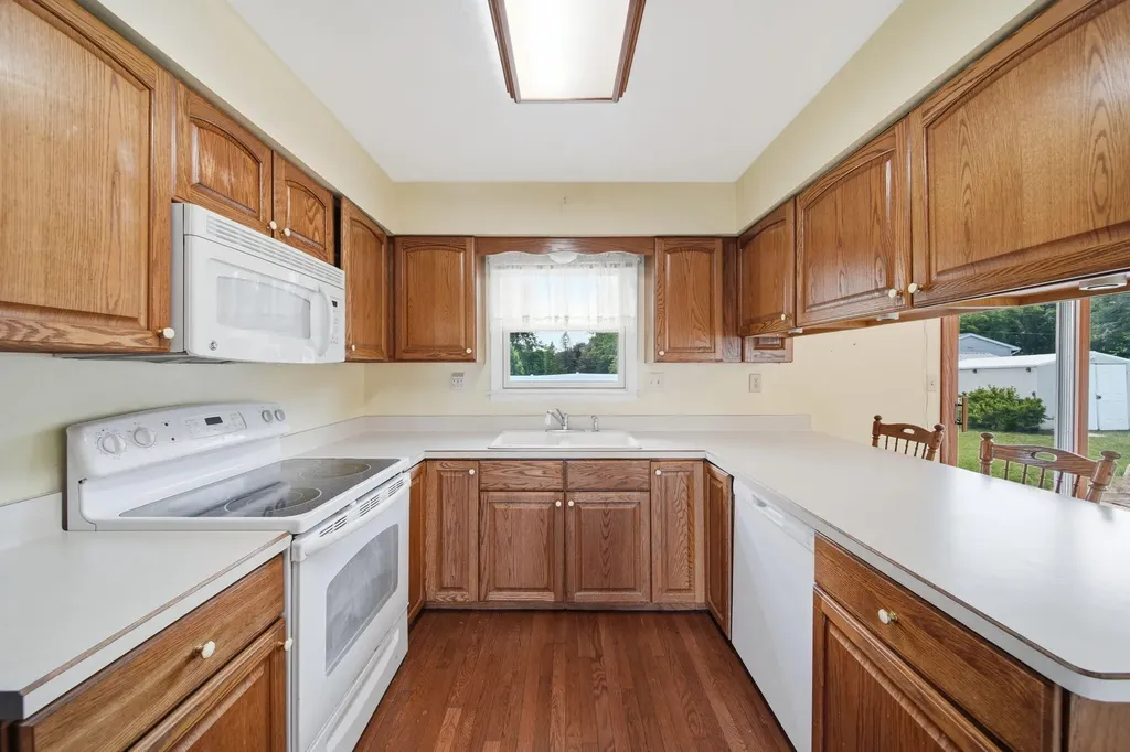 7479 Dalt Road Leoni Township MI 49201