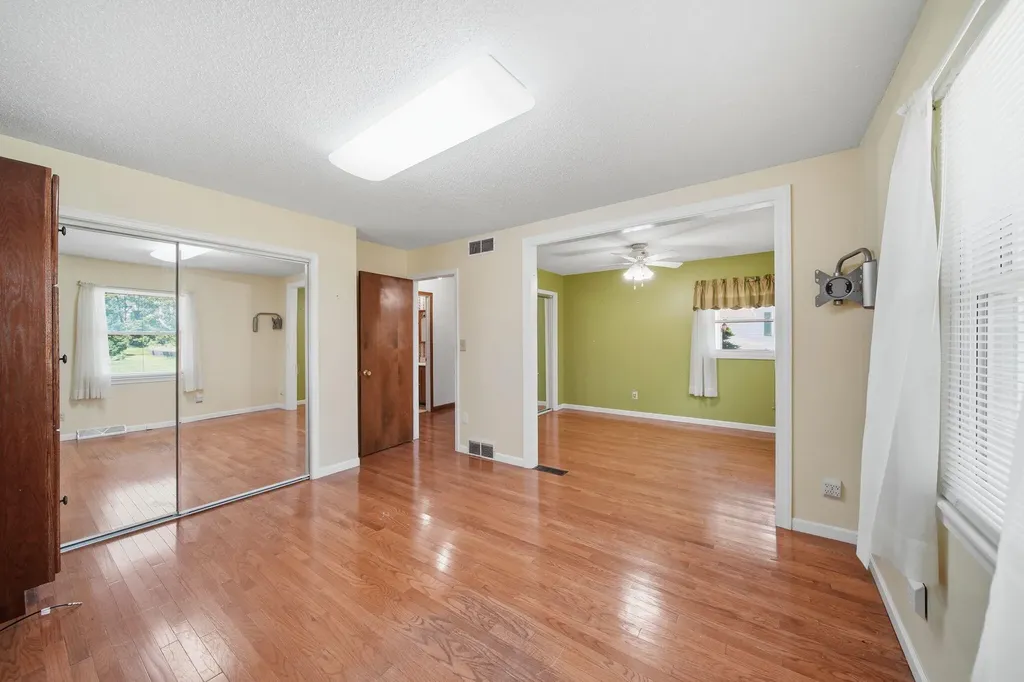7479 Dalt Road Leoni Township MI 49201