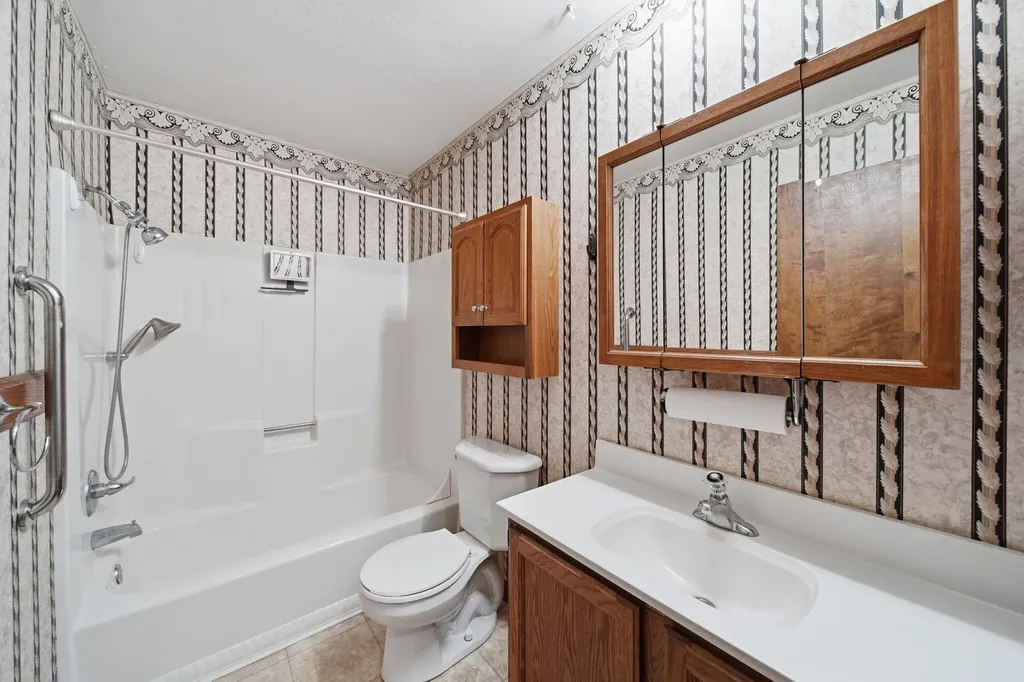 7479 Dalt Road Leoni Township MI 49201