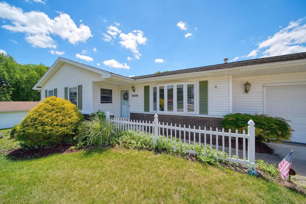7479 Dalt Road Leoni Township MI 49201