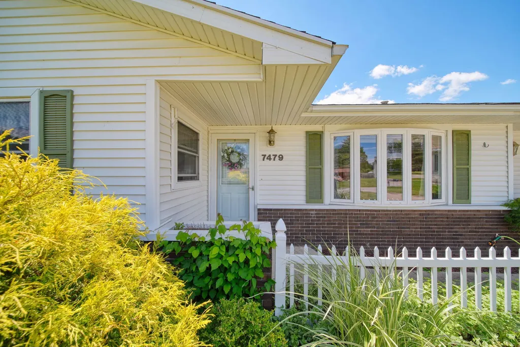 7479 Dalt Road Leoni Township MI 49201
