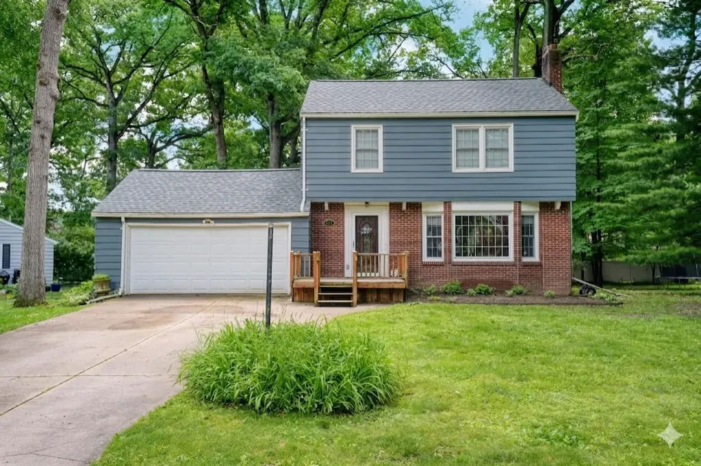 907 Westwood Boulevard Spring Arbor Township MI 49203