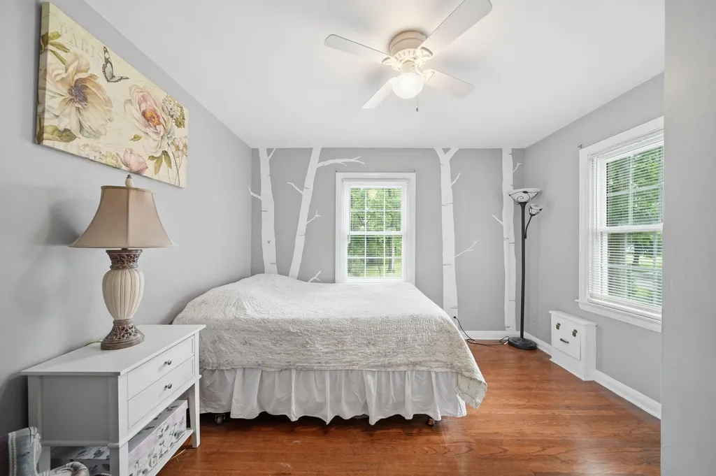 907 Westwood Boulevard Spring Arbor Township MI 49203