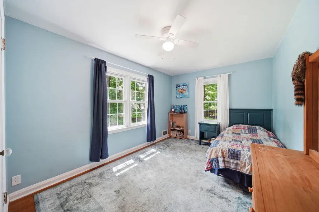 907 Westwood Boulevard Spring Arbor Township MI 49203